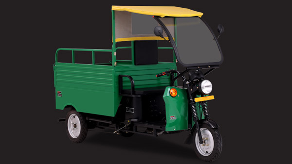 ಆರ್‌ಐಕೆ ಆಟೋರಿಕ್ಷಾ ಬಿಡುಗಡೆಗೊಳಿಸಿದ ಅತುಲ್ ಆಟೋ