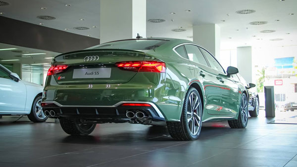 ಡೀಲರ್ಸ್ ಯಾರ್ಡ್ ತಲುಪಿದ ಆಡಿ ಎಸ್5 ಸ್ಪೋರ್ಟ್‌ಬ್ಯಾಕ್ ಸೆಡಾನ್