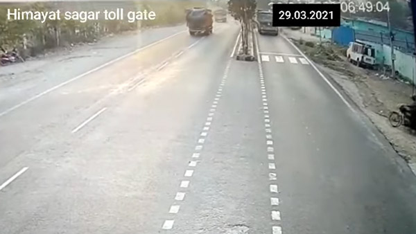 ಭೀಕರ ರಸ್ತೆ ಅಪಘಾತಕ್ಕೆ ಕಾರಣನಾದ ಬೈಕ್ ಸವಾರ