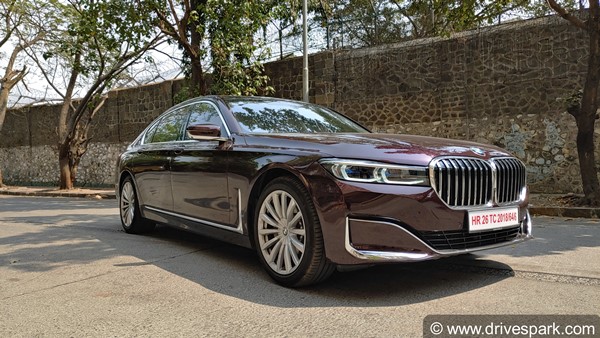 ಅತ್ಯಾಧುನಿಕ ತಂತ್ರಜ್ಞಾನಗಳನ್ನು ಒಳಗೊಂಡಿರುವ ಐಷಾರಾಮಿ ಬಿಎಂಡಬ್ಲ್ಯು 730ಎಲ್‌ಡಿ ಕಾರು ರಿವ್ಯೂ