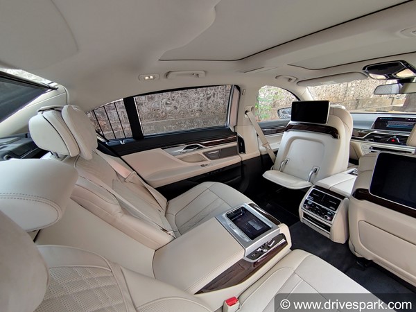 ಅತ್ಯಾಧುನಿಕ ತಂತ್ರಜ್ಞಾನಗಳನ್ನು ಒಳಗೊಂಡಿರುವ ಐಷಾರಾಮಿ ಬಿಎಂಡಬ್ಲ್ಯು 730ಎಲ್‌ಡಿ ಕಾರು ರಿವ್ಯೂ