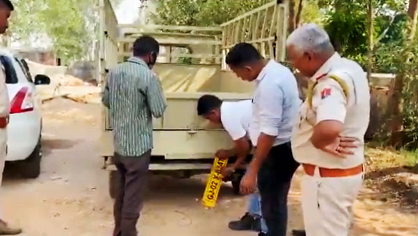 ಗುಪ್ತವಾಗಿ ಸಾಗುತ್ತಿದ್ದ ಅಕ್ರಮ ಮದ್ಯ ಪತ್ತೆ ಹಚ್ಚಿದ ಪೊಲೀಸರು