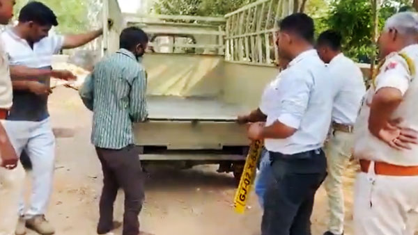 ಗುಪ್ತವಾಗಿ ಸಾಗುತ್ತಿದ್ದ ಅಕ್ರಮ ಮದ್ಯ ಪತ್ತೆ ಹಚ್ಚಿದ ಪೊಲೀಸರು