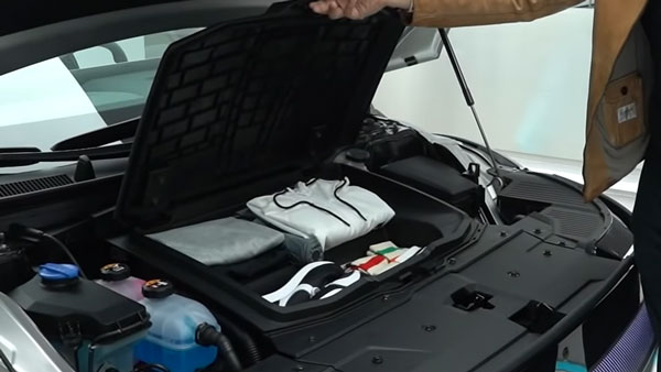 ಅತ್ಯಾಧುನಿಕ ಸೌಲಭ್ಯವುಳ್ಳ ಐಯಾನಿಕ್ 5 ಇವಿ ಕಾರಿನ ವಿಡಿಯೋ ಬಿಡುಗಡೆ ಮಾಡಿದ ಹ್ಯುಂಡೈ 