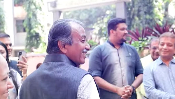 ತಂದೆಯ 60ನೇ ಹುಟ್ಟು ಹಬ್ಬಕ್ಕೆ ಸರ್ಪ್ರೈಸ್ ಗಿಫ್ಟ್ ನೀಡಿದ ಮಗ