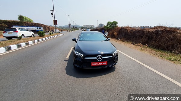 ಫಸ್ಟ್ ಡ್ರೈವ್ ರಿವ್ಯೂ: ಎಂಟ್ರಿ ಲೆವಲ್ ಐಷಾರಾಮಿ ಕಾರುಗಳಲ್ಲಿ ಸದ್ದು ಮಾಡಲಿದೆ ಮರ್ಸಿಡಿಸ್ ಬೆಂಝ್ ಎ-ಕ್ಲಾಸ್ ಲಿಮೋಸಿನ್