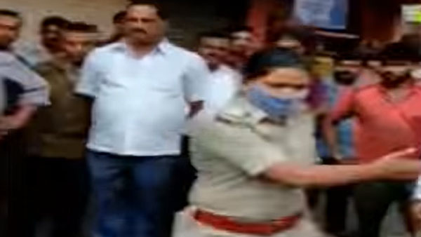 ವಾಗ್ವಾದ ನಡೆಸಿದ ಯುವತಿಗೆ ಕಪಾಳ ಮೋಕ್ಷ ಮಾಡಿದ ಮಹಿಳಾ ಪಿಎಸ್‌ಐ