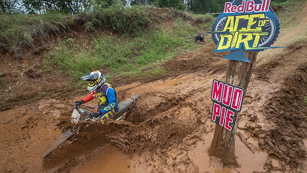 ನಮ್ಮ ಬೆಂಗಳೂರಿನಲ್ಲಿ ಸದ್ದು ಮಾಡಿದ 2021ರ 'ರೆಡ್ ಬುಲ್ ಏಸ್ ಆಫ್ ಡರ್ಟ್' ರೇಸ್