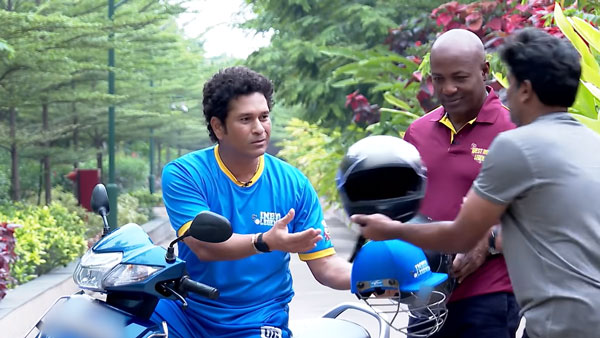 ರಸ್ತೆ ಸುರಕ್ಷತೆ ವೀಡಿಯೊದಲ್ಲಿ ಕಾಣಿಸಿಕೊಂಡ ಕ್ರಿಕೆಟ್ ದಿಗ್ಗಜರು