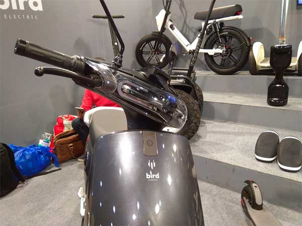 ಕಡಿಮೆ ಬೆಲೆಯ ಎಲೆಕ್ಟ್ರಿಕ್ ಸ್ಕೂಟರ್ ಬಿಡುಗಡೆಗೊಳಿಸಲಿದೆ ಬರ್ಡ್ ಗ್ರೂಪ್