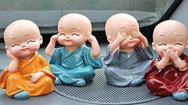 ಕಾರಿನೊಳಗೆ ಅಲಂಕಾರಿಕ ವಸ್ತುಗಳಿಡುವುದನ್ನು ನಿಷೇಧಿಸಿದ ಸರ್ಕಾರ