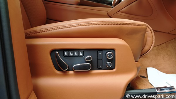 ನಮ್ಮ ಬೆಂಗಳೂರಿನಲ್ಲಿ ಪ್ರದರ್ಶನಗೊಂಡ ಬೆಂಟ್ಲಿ ಹೊಸ ಕಾರುಗಳು