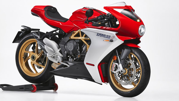 2021ರ ಸೂಪರ್‌ವೆಲೋಸ್ ಬೈಕ್‌ಗಳನ್ನು ಅನಾವರಣಗೊಳಿಸಿದ ಎಂವಿ ಅಗಸ್ಟಾ