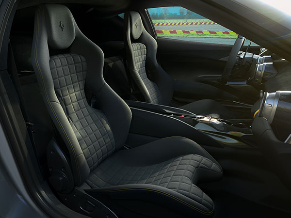 ಕೇವಲ 2.7 ಸೆಕೆಂಡ್‌ನಲ್ಲಿ ಸೊನ್ನೆಯಿಂದ 100 ಕಿ.ಮೀ ವೇಗ: ಹೊಸ ಫೆರಾರಿ ಕಾರು ಅನಾವರಣ