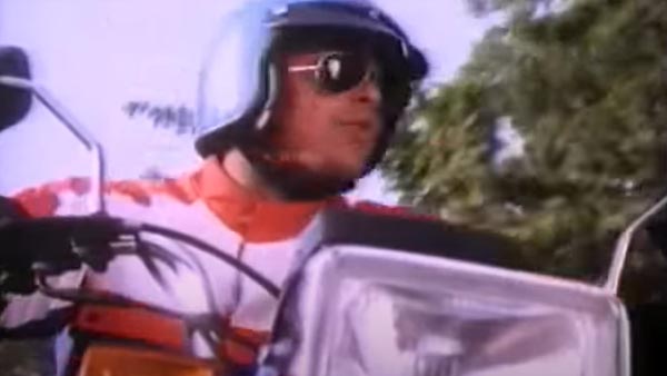 ನಟ ಸಲ್ಮಾನ್ ಖಾನ್ ಕಾಣಿಸಿಕೊಂಡಿದ್ದ ಹೀರೋ ಹೋಂಡಾ ಸಿಡಿ100 ಬೈಕಿನ ಅಪರೂಪದ ಜಾಹೀರಾತಿದು