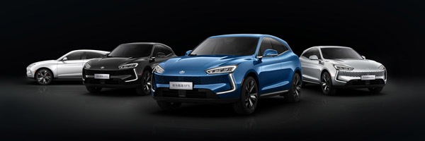 ತನ್ನ ಮೊದಲ ಕಾರನ್ನು ಅನಾವರಣಗೊಳಿಸಿದ ಚೀನಾದ ಸ್ಮಾರ್ಟ್‌ಫೋನ್ ತಯಾರಕ ಕಂಪನಿ