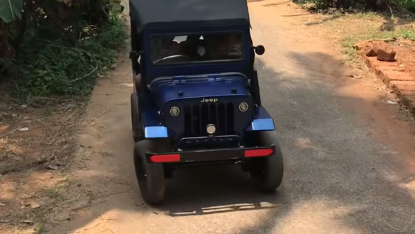 ಮಕ್ಕಳಿಗಾಗಿ 60-70 ಕಿ.ಮೀ ಮೈಲೇಜ್ ನೀಡುವ ಮಿನಿ ಎಲೆಕ್ಟ್ರಿಕ್ ಜೀಪ್ ತಯಾರಿಸಿದ ತಂದೆ
