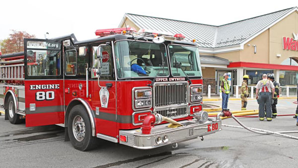 ಕ್ಷಣಾರ್ಧದಲ್ಲಿ ಸುಟ್ಟು ಬೂದಿಯಾಯ್ತು ಮೂರು ದಿನಗಳ ಹಿಂದೆ ಖರೀದಿಸಿದ್ದ ಐಷಾರಾಮಿ ಕಾರು