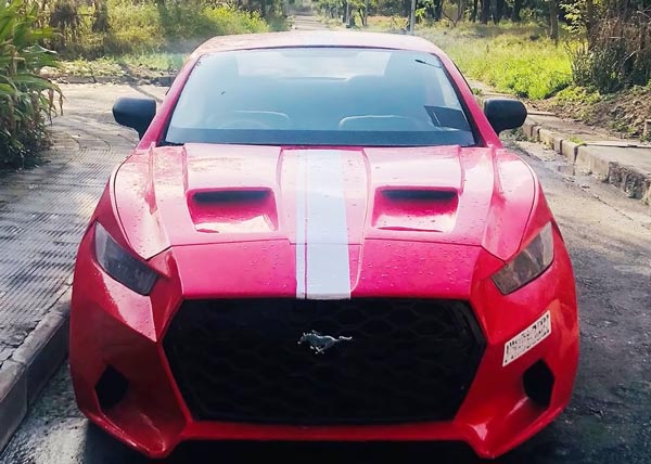 ಫೋರ್ಡ್ ಮುಸ್ಟಾಂಗ್ ಕಾರಿನಂತೆ ಮಾಡಿಫೈಗೊಂಡ ಬಲೆನೊ ಸೆಡಾನ್ ಕಾರು