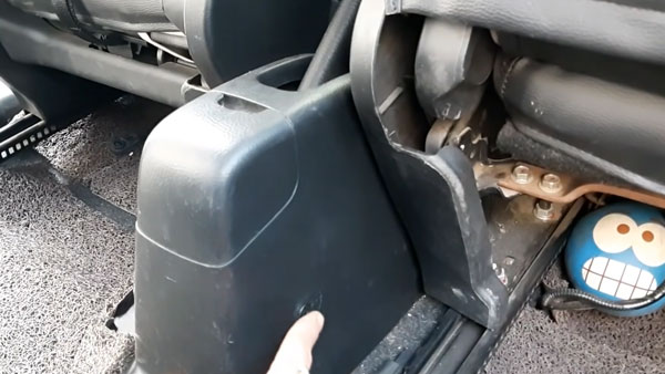 80 ರೂಪಾಯಿ ಖರ್ಚಿನಲ್ಲಿ ಸಿದ್ದವಾಗುತ್ತದೆ ಕಾರುಗಳ ರೇರ್ ಎಸಿ ವೆಂಟ್