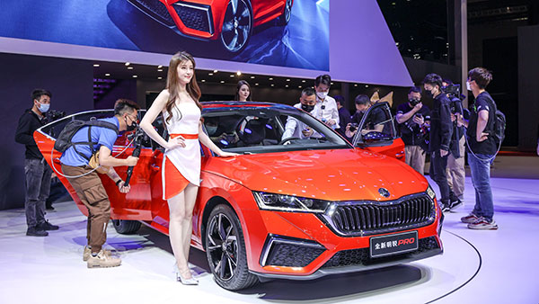 ಶಾಂಘೈ ಆಟೋ ಶೋನಲ್ಲಿ ಆಕ್ಟೀವಿಯಾ ಪ್ರೊ ಕಾರನ್ನು ಪ್ರದರ್ಶಿಸಿದ ಸ್ಕೋಡಾ