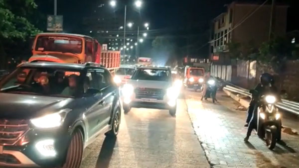 ನೈಟ್ ಕರ್ಫ್ಯೂ: 60ಕ್ಕೂ ಹೆಚ್ಚು ದ್ವಿಚಕ್ರ ವಾಹನಗಳನ್ನು ವಶಕ್ಕೆ ಪಡೆದ ಮಂಗಳೂರು ಪೊಲೀಸರು