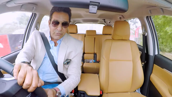 ಕಾರ್ ರೇಸರ್'ಗಳನ್ನು ಮೀರಿಸುವಂತೆ ಕಾರು ಚಾಲನೆ ಮಾಡಿದ ಮಾಜಿ ಕ್ರಿಕೆಟಿಗ