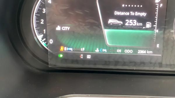 ಹೊಸ ಸಫಾರಿ ಕಾರು ಮಾಲೀಕ ಕಳುಹಿಸಿದ ಇ-ಮೇಲ್'ಗೆ ತಕ್ಷಣವೇ ಸ್ಪಂದಿಸಿದ ಟಾಟಾ ಮೋಟಾರ್ಸ್