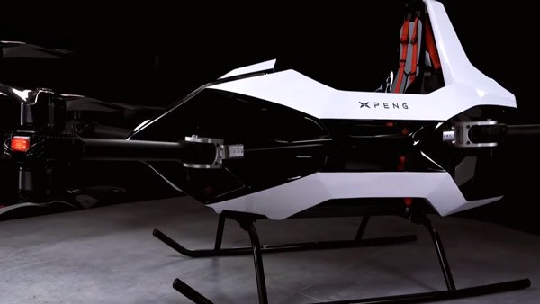 ಶಾಂಘೈ ಆಟೋ ಶೋದಲ್ಲಿ ಹಾರುವ ವಾಹನ ಪ್ರದರ್ಶಿಸಿದ ಎಕ್ಸ್‌ಪೆಂಗ್
