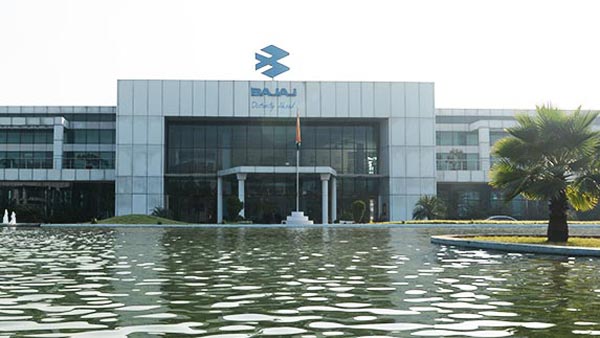 ಕೋವಿಡ್‌ನಿಂದ ಜೀವ ಕಳೆದುಕೊಂಡ ಉದ್ಯೋಗಿಗಳ ಕುಟುಂಬಗಳಿಗೆ ನೆರವಿನ ಹಸ್ತ ಚಾಚಿದ ಬಜಾಜ್