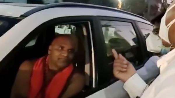 ಫೇಸ್‌ಮಾಸ್ಕ್ ಧರಿಸಿದರೇ ಉಸಿರುಗಟ್ಟುವುದಂತೆ ಈ ಸ್ವಾಮೀಜಿಗಳಿಗೆ