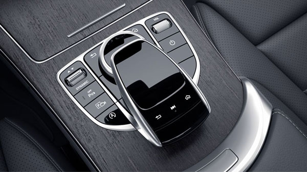 ಭಾರತದಲ್ಲಿ ಬೆಲೆ ಏರಿಕೆ ಪಡೆದುಕೊಂಡ ಐಷಾರಾಮಿ ಮರ್ಸಿಡಿಸ್ ಬೆಂಝ್ ಸಿ-ಕ್ಲಾಸ್ ಕಾರು