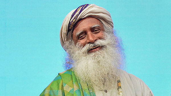 ಐಷಾರಾಮಿ ಫೋರ್ಡ್ ಪಿಕ್-ಅಪ್ ಟ್ರಕ್ ಅನ್ನು ಸಣ್ಣ ಮನೆಯಂತೆ ಮಾಡಿಫೈಗೊಳಿಸಿದ ಸದ್ಗುರು