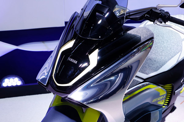 ಹೊಸ ತಲೆಮಾರಿನ ಎಲೆಕ್ಟ್ರಿಕ್ ಸ್ಕೂಟರ್ ಅನಾವರಣಗೊಳಿಸಿದ ಯಮಹಾ