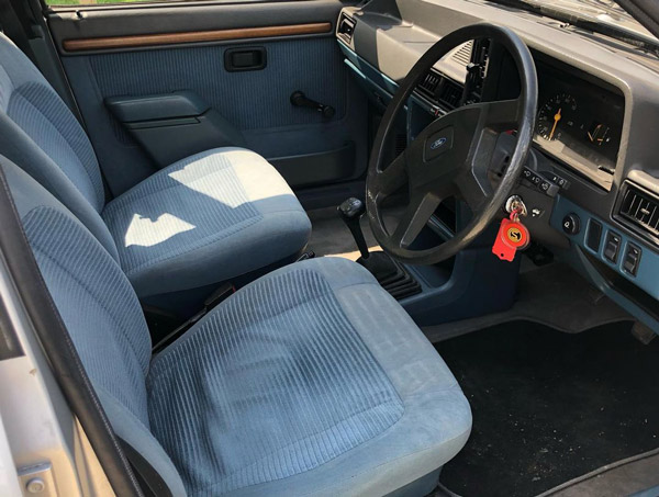 ಹರಾಜಾಗಲಿದೆ ರಾಜಕುಮಾರಿ ಡಯಾನಾ ಬಳಸುತ್ತಿದ್ದ ಫೋರ್ಡ್ ಕಾರು