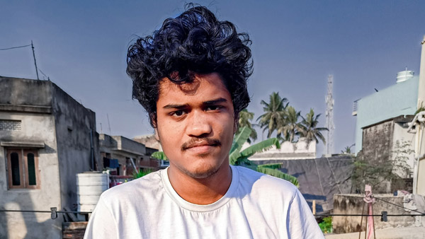 ಬೆಂಕಿ ಕಡ್ಡಿಗಳಿಂದ ತಯಾರಾಯ್ತು ಅಪರೂಪದ ಸೈಕಲ್ ಪ್ರತಿಕೃತಿ