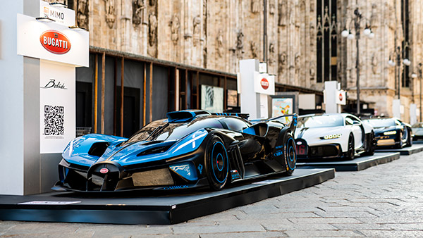 ಸಾರ್ವಜನಿಕವಾಗಿ ಪ್ರದರ್ಶನಗೊಂಡ ಹೊಸ ಬುಗಾಟಿ ಸ್ಪೋರ್ಟ್ಸ್ ಕಾರು