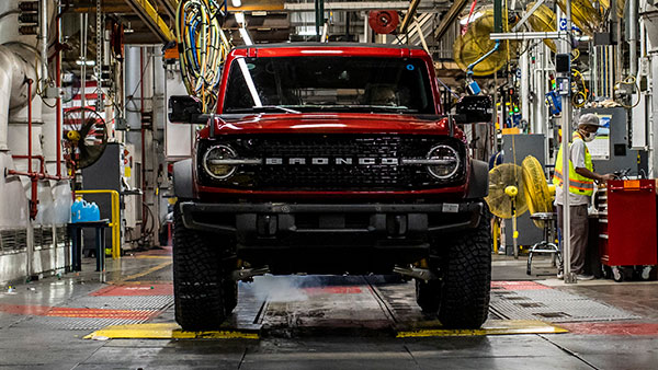 ಬಹುನಿರೀಕ್ಷಿತ 2021ರ ಫೋರ್ಡ್ ಬ್ರೊಂಕೊ ಎಸ್‍ಯುವಿ ಉತ್ಪಾದನೆ ಆರಂಭ