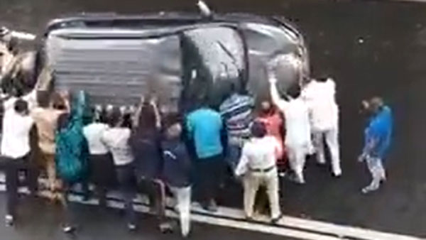 ಪಲ್ಟಿ ಹೊಡೆದಿದ್ದ ಎಸ್‌ಯುವಿಯನ್ನು ನೇರವಾಗಿ ನಿಲ್ಲಿಸಿದ ಸಾರ್ವಜನಿಕರು