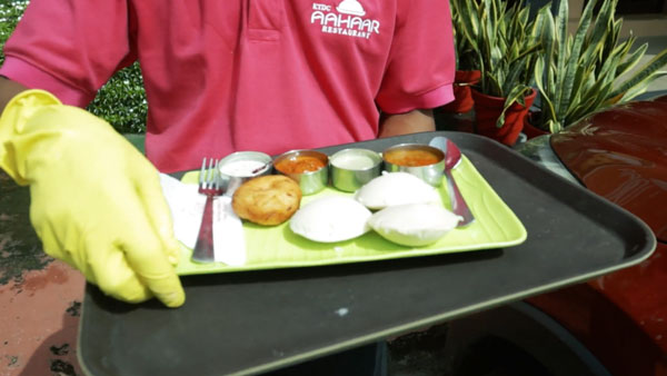 ಗ್ರಾಹಕರಿಗೆ ಹೊಸ ಅನುಭವ ನೀಡಲಿದೆ ಕೆಟಿಡಿಸಿಯ ಇನ್ ಕಾರ್ ಡೈನಿಂಗ್ ಯೋಜನೆ