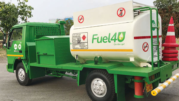 ತುರ್ತು ಸೇವೆ ವಾಹನಗಳಿಗೆ ಉಚಿತ ಇಂಧನ ನೀಡಲಿದೆ ರಿಲಯನ್ಸ್ ಇಂಡಸ್ಟ್ರೀಸ್