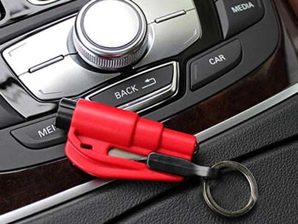 ಮಳೆಗಾಲದಲ್ಲಿ ಕಾರುಗಳನ್ನು ಸಂರಕ್ಷಿಸುತ್ತವೆ ಈ ಆಕ್ಸೇಸರೀಸ್'ಗಳು