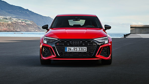 ಆಕರ್ಷಕ ವಿನ್ಯಾಸದಲ್ಲಿ ಅನಾವರಣಗೊಂಡ 2021ರ ಆಡಿ ಆರ್‌ಎಸ್3