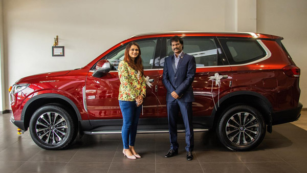 ಐಷಾರಾಮಿ ಎಂಜಿ ಗ್ಲೊಸ್ಟರ್ ಕಾರು ಖರೀದಿಸಿದ ಮಾಜಿ ಹಾಕಿ ಆಟಗಾರ ಧನರಾಜ್ ಪಿಳ್ಳೈ