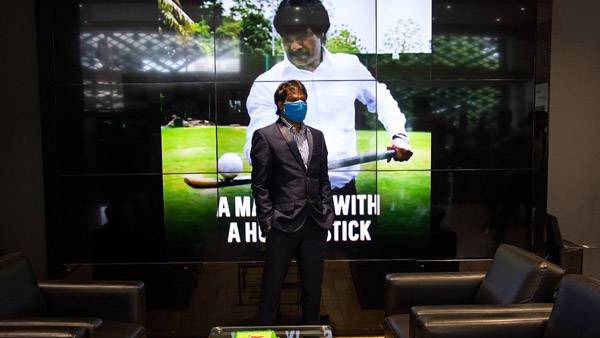 ಐಷಾರಾಮಿ ಎಂಜಿ ಗ್ಲೊಸ್ಟರ್ ಕಾರು ಖರೀದಿಸಿದ ಮಾಜಿ ಹಾಕಿ ಆಟಗಾರ ಧನರಾಜ್ ಪಿಳ್ಳೈ