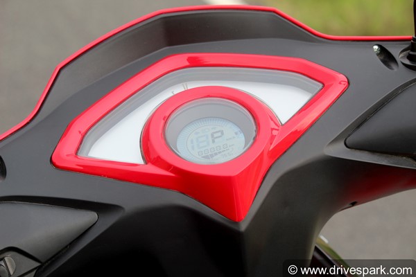 ಇವೆ ಆಟ್ರಿಯೋ ಎಲೆಕ್ಟ್ರಿಕ್ ಸ್ಕೂಟರ್ ರಿವ್ಯೂ: ತನ್ನ ಸೆಗ್ ಮೆಂಟಿನಲ್ಲಿ ಮೋಡಿ ಮಾಡಲಿದೆಯೇ ಆಟ್ರಿಯೋ?