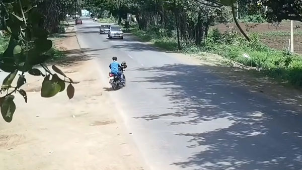 ಕುಡಿದು ವಾಹನ ಚಾಲನೆ ಮಾಡಿ ಅವಾಂತರ ಸೃಷ್ಟಿಸಿದ ಬೈಕ್ ಸವಾರ
