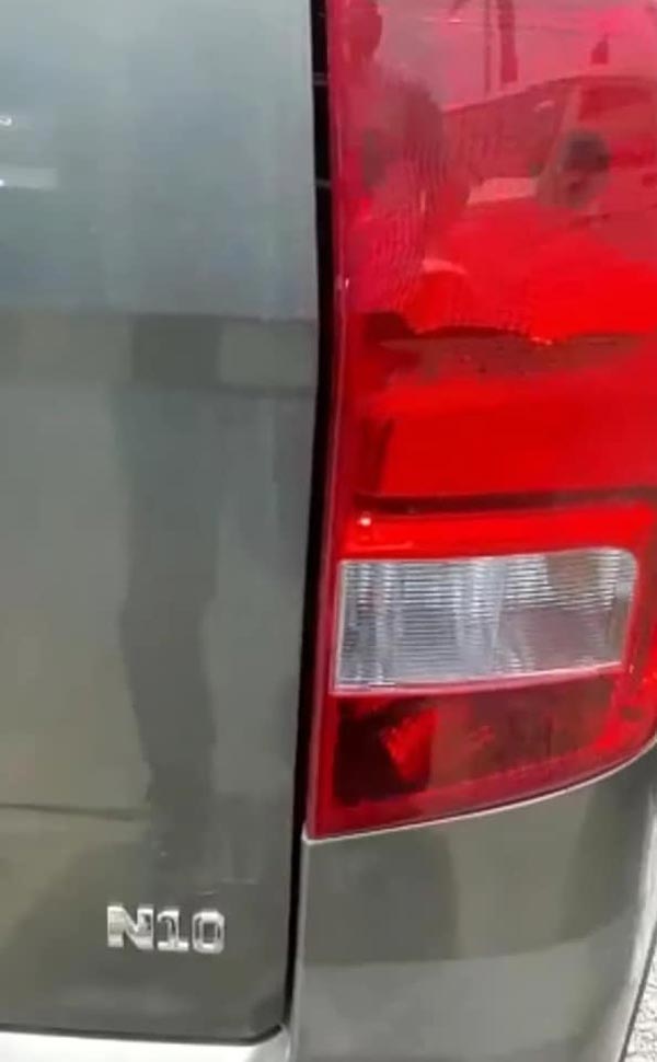 ಡೀಲರ್ ಬಳಿ ಕಾಣಿಸಿಕೊಂಡ ಮಹೀಂದ್ರಾ ಬೊಲೆರೊ ನಿಯೋ ಕಾಂಪ್ಯಾಕ್ಟ್ ಎಸ್‌ಯುವಿ