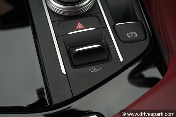 ಸ್ಪೋರ್ಟಿ ವಿನ್ಯಾಸದ ಐಷಾರಾಮಿ ಮಸೆರಾಟಿ ಲೆವಾಂಟೆ ಎಸ್‍ಯುವಿಯ ರಿವ್ಯೂ