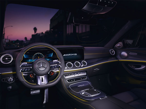 ಮರ್ಸಿಡಿಸ್-ಎಎಂಜಿ ಇ53 ಮತ್ತು ಇ63 ಎಸ್ ಪರ್ಫಾಮೆನ್ಸ್ ಸೆಡಾನ್ ಬಿಡುಗಡೆ